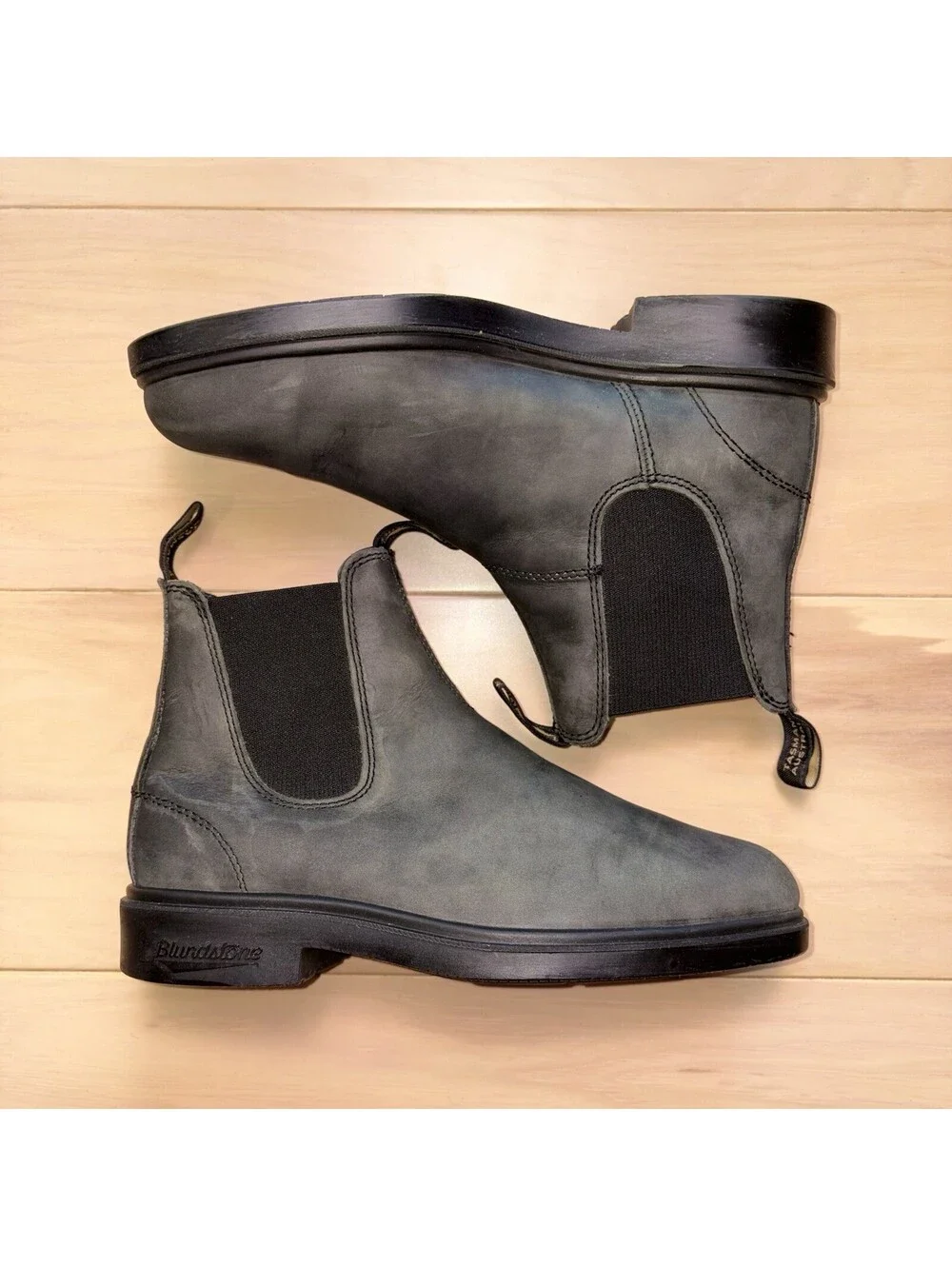 Blundstone Black Leather Slip On Chelsea Work Boots Men’s Size 8